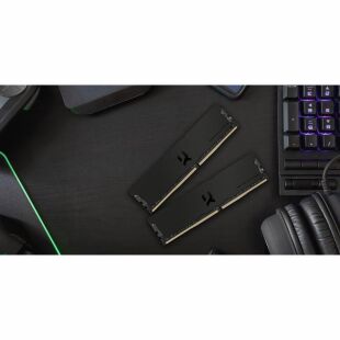 Модуль памяти для компьютера DDR4 16GB 3600 MHz Iridium Pro Deep Black Goodram (IRP-K3600D4V64L18/16G)