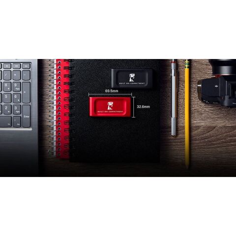 Накопитель SSD USB Type-C 1TB XS1000 Kingston (SXS1000/1000GA) - Внутренние SSD  - Внутренние SSD 