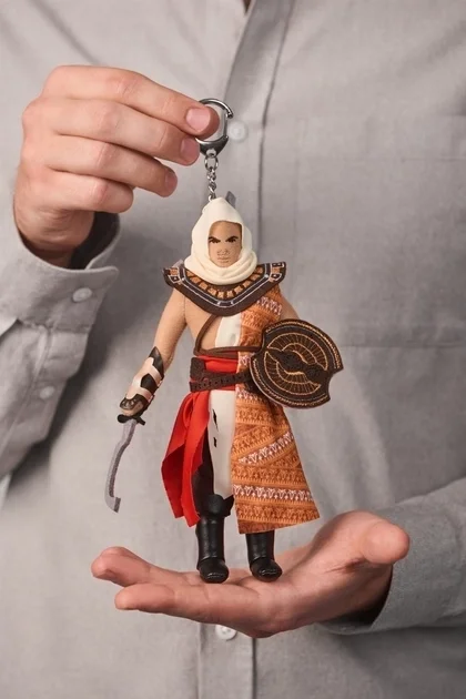 Брелок WP Merchandise плюшевый ASSASSINS CREED Bayek of Siwa 20 см. -   -