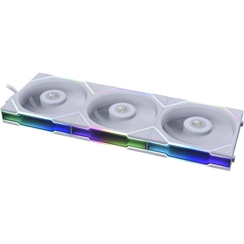 Кулер для корпуса Lian Li TL 120-3, White Cooler (G99.12TL3W.00) - Нулевой остаток (Feed)  - Нулевой остаток (Feed) 