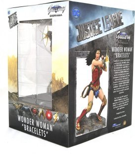 Фігурка Diamond Select Toys DC Justice League: Wonder Woman Чудо жінка 25 см.