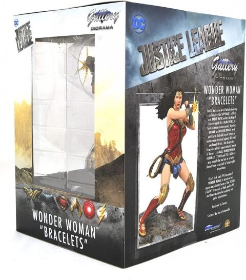 Фігурка Diamond Select Toys DC Justice League: Wonder Woman Чудо жінка 25 см. -   -  