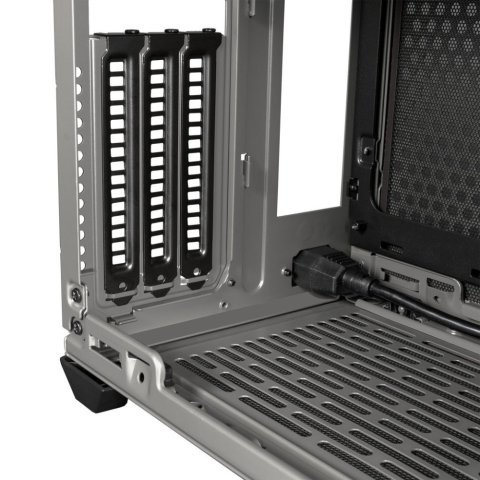 Корпус CoolerMaster NR200P MAX (NR200P-MCNN85-SL1) - Нулевой остаток (Feed)  - Нулевой остаток (Feed) 