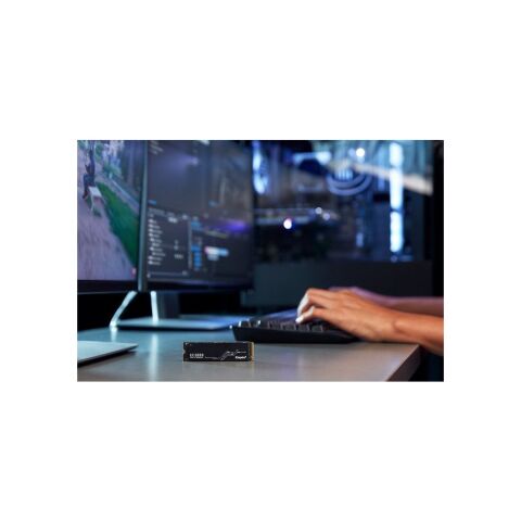 Накопитель SSD M.2 2280 2TB Kingston (SKC3000D/2048G) - Внутренние SSD  - Внутренние SSD 