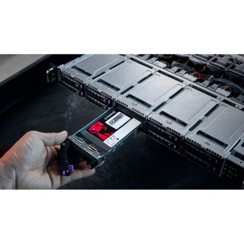 Накопитель SSD 2.5" 3.84TB Kingston (SEDC600M/3840G) - Внутренние SSD - Внутренние SSD