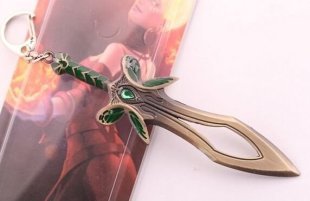 Брелок DOTA 2 Butterfly Sword Дота 2 меч метал колір бронза 6 см.
