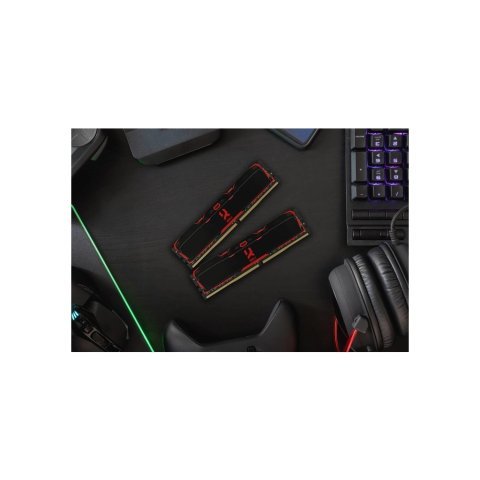 Модуль памяти для компьютера DDR4 32GB (2x16GB) 3200 MHz IRDM Black Goodram (IR-X3200D464L16A/32GDC) - Нулевой остаток (Feed) - Нулевой остаток (Feed)