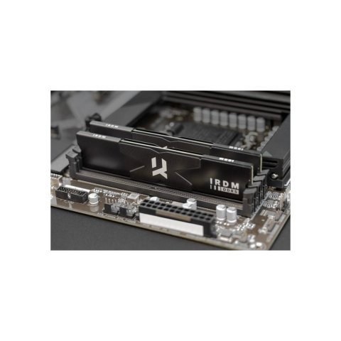 Модуль памяти для компьютера DDR5 32GB (2x16GB) 6000 MHz IRDM Black Goodram (IR-6000D564L36S/32GDC) - Нулевой остаток (Feed)  - Нулевой остаток (Feed)