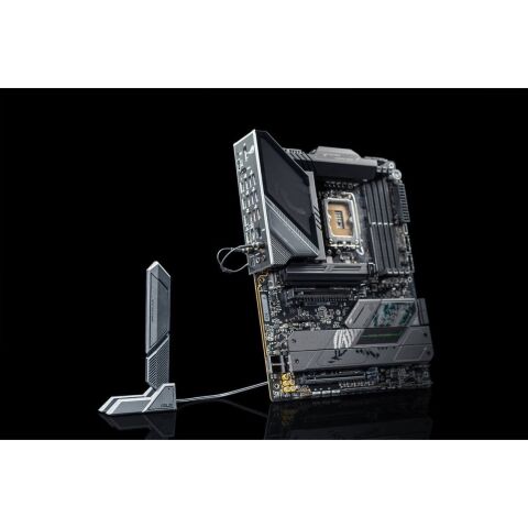 Материнская плата ASUS ROG STRIX Z890-F GAMING WIFI - Нулевой остаток (Feed)  - Нулевой остаток (Feed) 