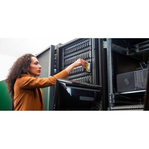 Жесткий диск 3.5" 8TB WD (WD8005FRYZ) - Жесткие диски (HDD)  - Жесткие диски (HDD) 