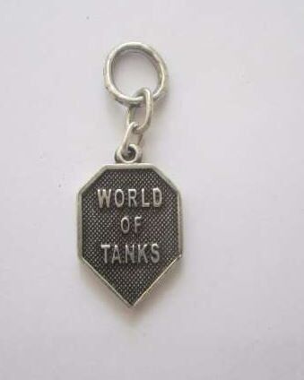 Брелок-кулон World of Tanks с серебренным покрытием -   -  